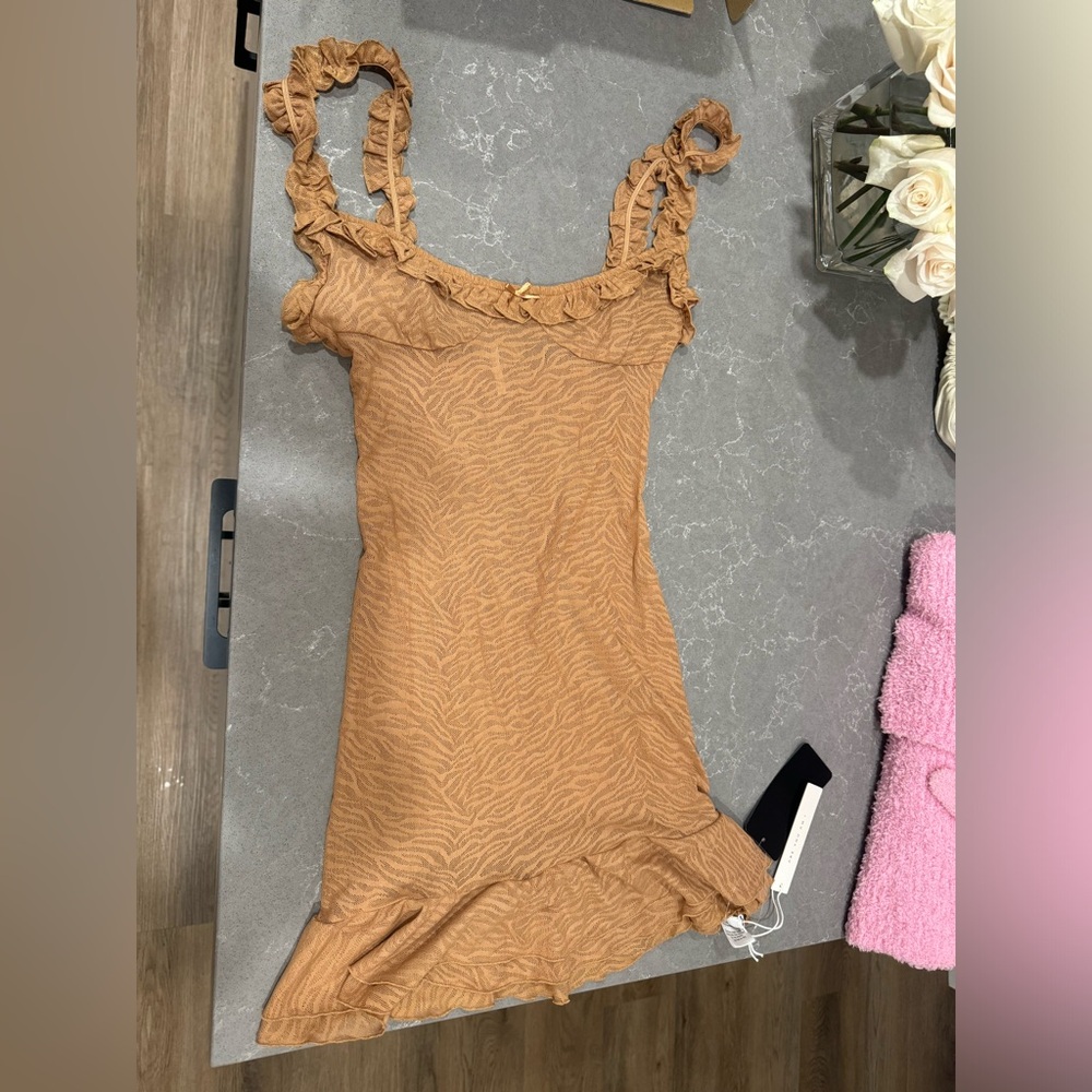 ARE YOU AM I DRESS